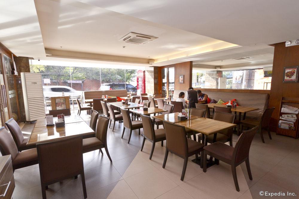 Castle Peak Hotel Cebu Kültér fotó